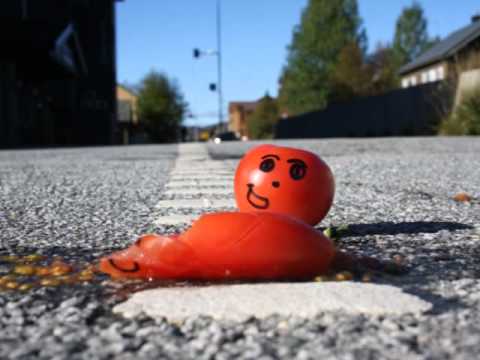 2 tomater gikk over en vei.wmv animasjonsfilm