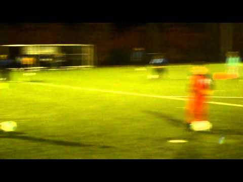 RVVH E9 Doelschieten op de training 4 nov. 2010