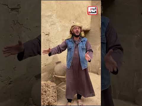 فن لا تراه إلا في واحة الداخلة   مصطفي حول جذوع النخيل الي تحف ومقتنيات تاريخية