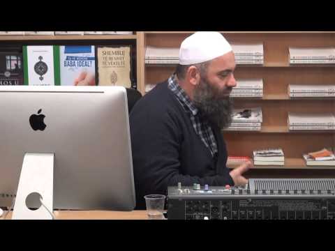 Jam Taxist dhe shpesh kohët e Namazit më përzihen - Hoxhë Bekir Halimi