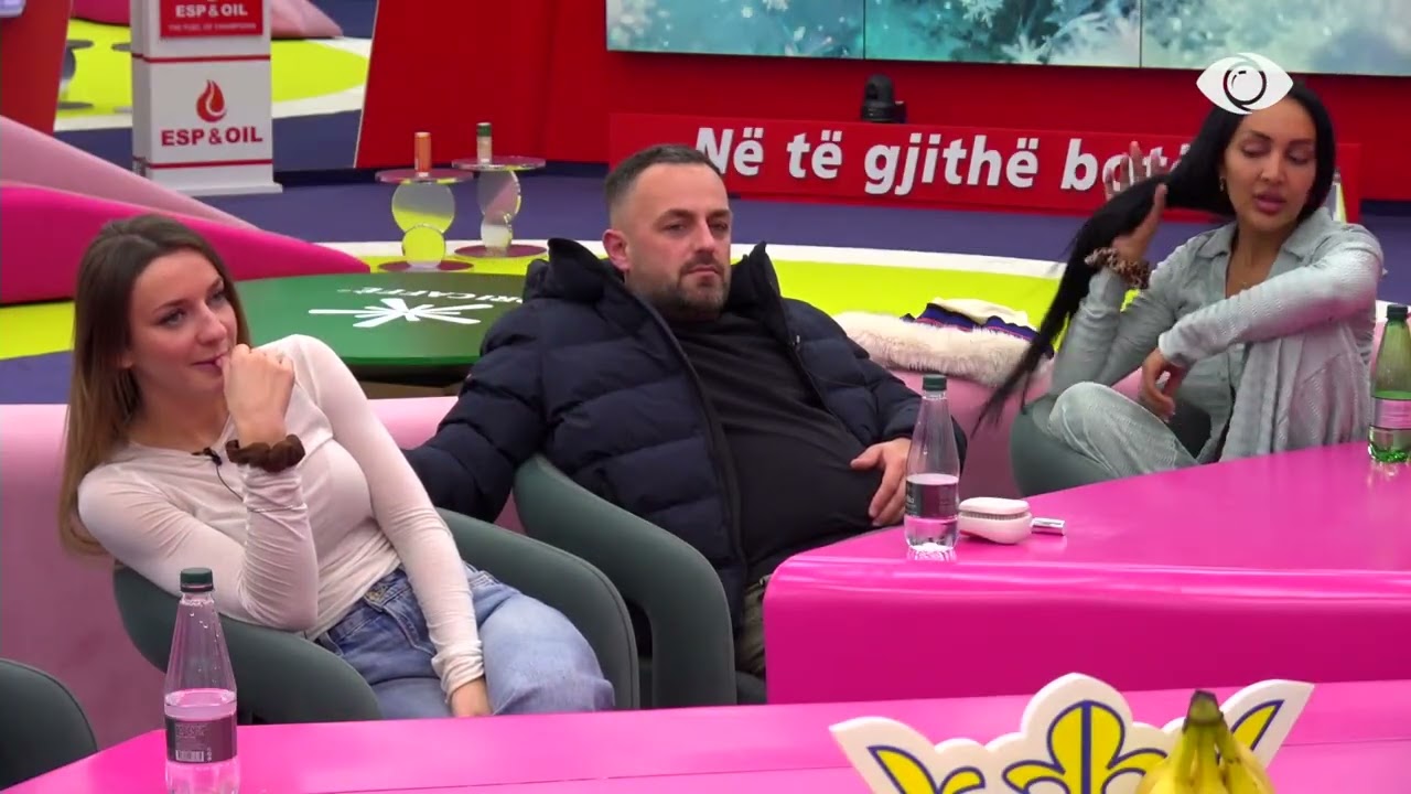 “Më bezdis fakti që sot i dhashë vëmendje”/ Armela bisedon me Senon për Juxhinin