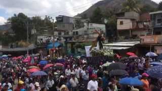 preview picture of video 'Vía Crucis de Viernes Santo. San Marcos, San Salvador 2015 (2)'