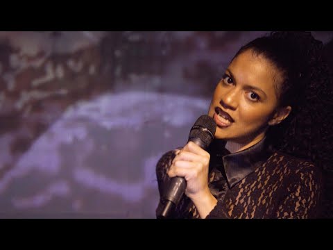 Fem*Friday Night - Performance: Enesi M. "Baile das Finas"