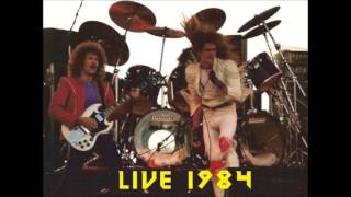 Saxon - 03 - Just let me rock (Glasgow - 1984)