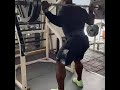con 100kg 30 repeticiones