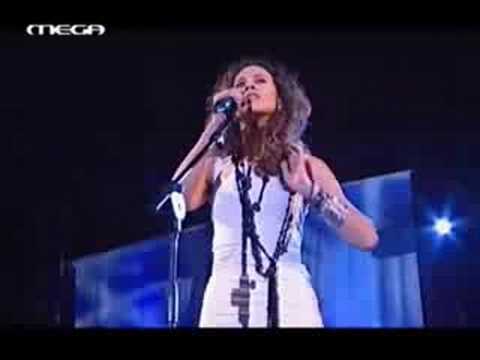 Eleftheria Arvanitaki  - Parapono - H Xenitia (lyrics)