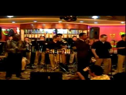 EL AGUA EN VIVO - LUISITO CARRION