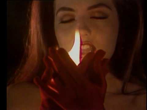 download lagu mp3 mp4 Porque Llevas En La Sangre Ansiedad Por Abrazarme, download lagu Porque Llevas En La Sangre Ansiedad Por Abrazarme gratis, unduh video klip Porque Llevas En La Sangre Ansiedad Por Abrazarme