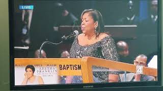 Alice McAllister-Tillman sings the Ava Maria at Aretha Franklin&#39;s funeral in Detroit