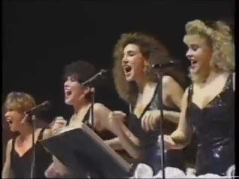 download lagu mp3 mp4 Ray Conniff Singers, download lagu Ray Conniff Singers gratis, unduh video klip Ray Conniff Singers