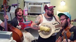 Glide Magazine video PREMIERE: THE TILLERS' “RIVER BOAT DISHWASHIN’ SONG"!