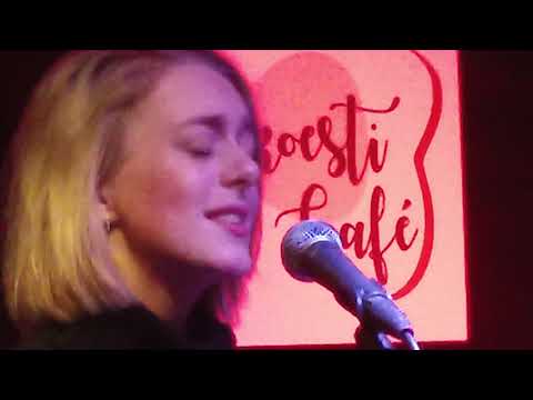 Demi Knight - Love The Same