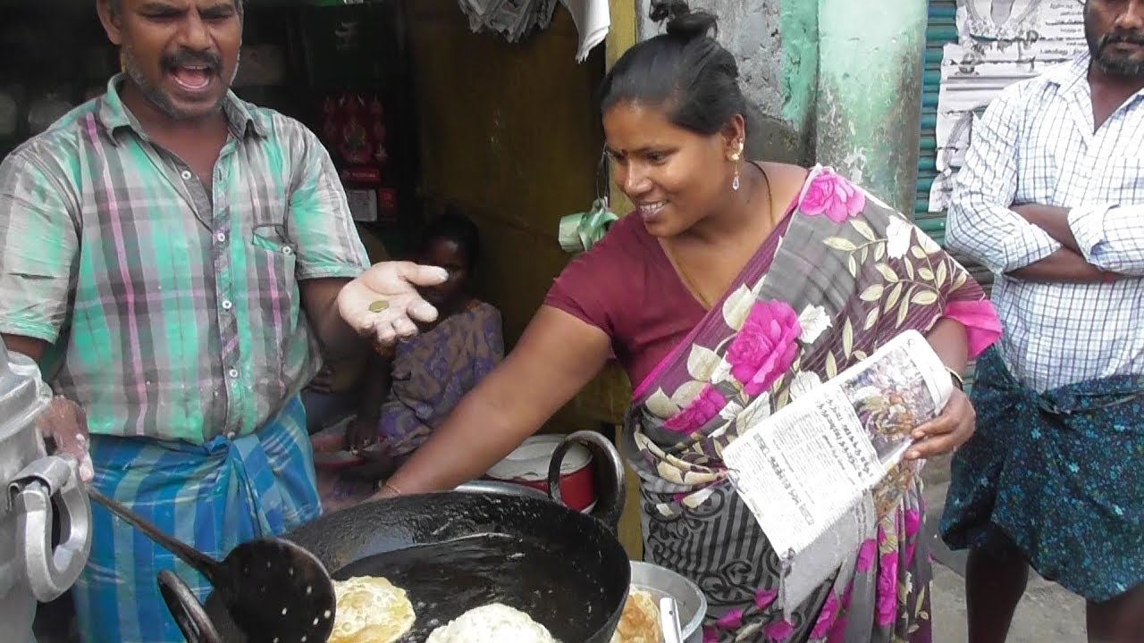 South Indian Lady Working Hard for Their Family | Selling Puri Curry | Street Food Loves You