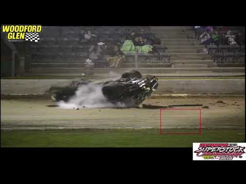 11c Saloon Massive Roll Over