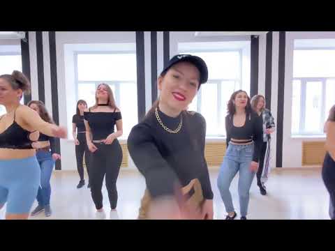 Urban kiz Lady style