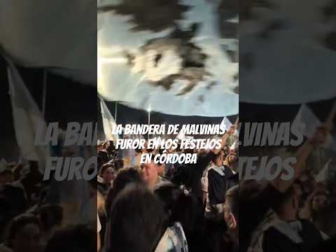 La bandera argentina de Malvinas furor en los festejos en Córdoba 🇦🇷⚽️