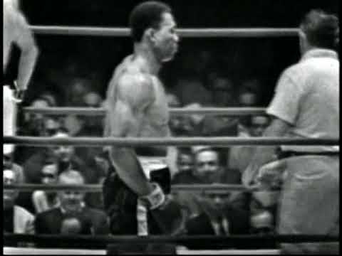 Cleveland Williams Vs Billy Daniels 1st fight Part 1 1963 UD