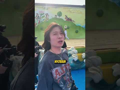 Mereka nyelinap masuk Festival diam diam, endingnya malah..