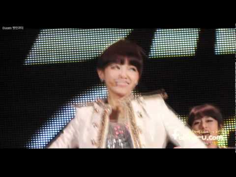 [Cam] 110108 T-ara Hyomin - Ya Ya Ya @ Lotte World [9]