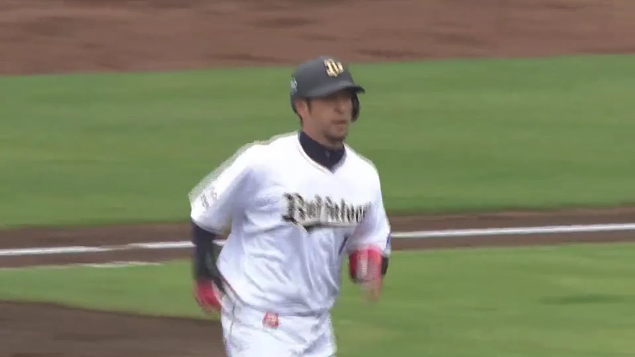 頼れる1番。オリックス・中島選手が同点弾！