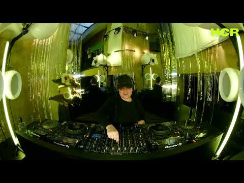 Erika Mena | HÖR Mexico Pop-up - April 8 / 2024