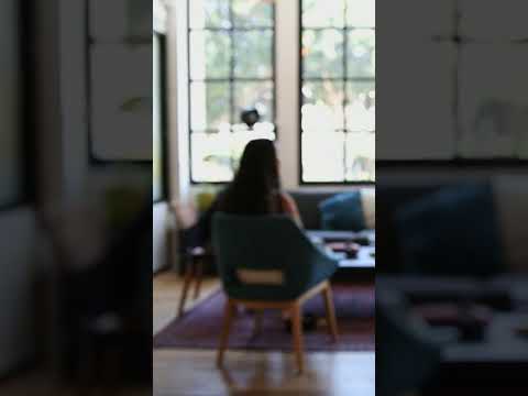 "Why Windows is Losing 400 Million Users | The Rise of Mobile, Linux, and Mac"