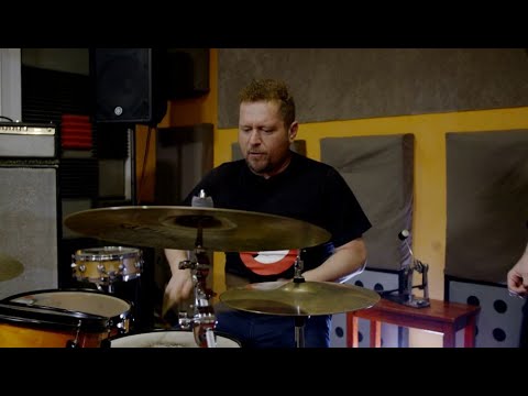 El Monaguillo: "¿Quién no sueña con tocar con una estrella del rock?" - El Desafío