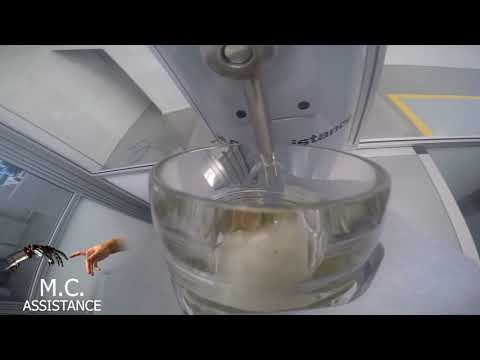 ROBOT SPILLA BIRRA IN PRIMA PERSONA! M.C.ASSISTANCE