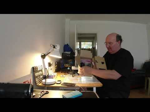 MongoTV_3436 - Danish Vlog - Gamle Videokamera Opladt og Pakker Dem Væk Igen