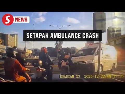Ambulance runs red light, sparks Setapak multi-vehicle crash