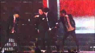Big Bang Big Show 2010 - Strong Baby (Seungri) (HQ)