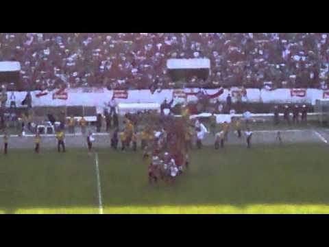 ENTRADA DO TIME EM 25.09.2011-SANTA CRUZ 1 X 0 CORURIPE.mp4