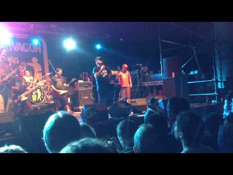Lagwagon - Razor Burn Live at FunFunFunFest 2012
