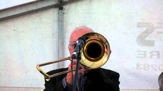 Tad Newton's Jazz Friends - 'Some of These Days'