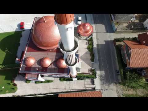 Xhamia e re e fshatit Lubizhdë