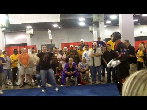 Troy Binns (Victory) v Raymond Daniels (All Stars)- Team Fighting NEO '10