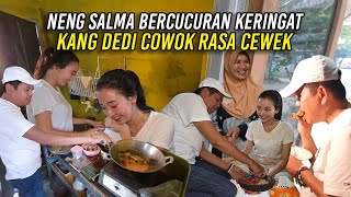 Download lagu KERINGAT NENG SALMA BERCUCURAN SAAT ULEK BUMBU CEKER MERCON PESANAN KANG DEDI mp3