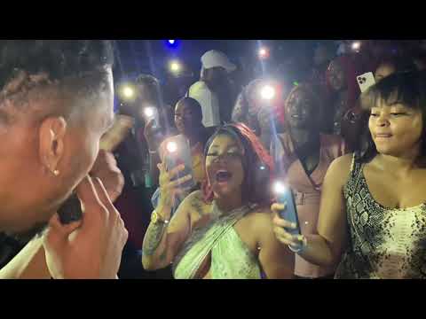 Dyani performing at TSE ft Maestro don