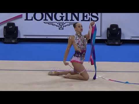 Veronika PRONCENKO (LTU) ribbon - 2015 Stuttgart worlds Qualifs