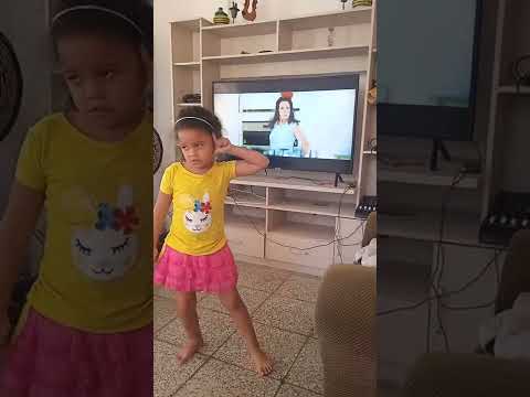 Gran artista este chico @jhon menez, mi beba te adora... Gracias