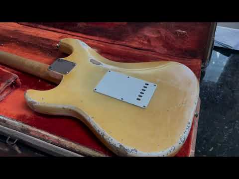 Fender  Stratocaster 1963 Blonde / Olympic White image 23