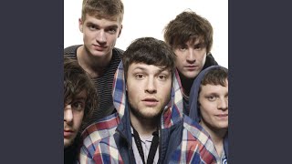 Tissue Shoulders (Live at the iTunes Festival)