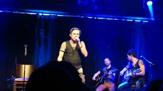 Thomas Godoj- Ein Fisch bot sich zum Essen an -Divarena-02.04.16