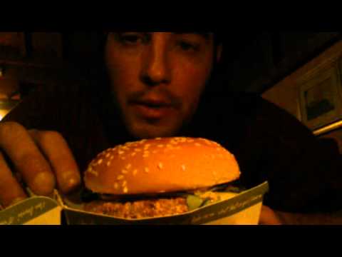 Mc Veggie... il leggendario panino vegetariano del Mc Donalds