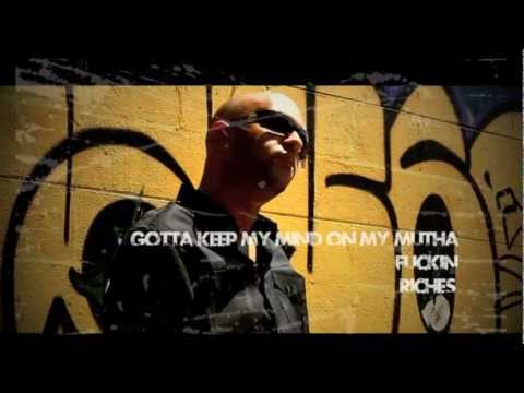 Max Minelli "Its My Life" ft. Malachi (OFFICIAL VIDEO)