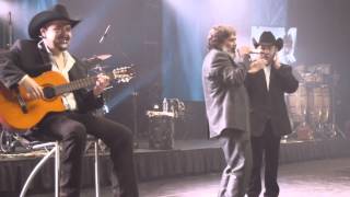 AUNQUE NO SEA COMIGO   PESADO   (CELSO PIÑA) live