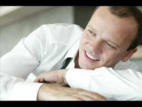 gigi d'alessio - non andare via da me  canzoni napoletane