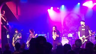 #ShittyMillennialVideos 📱📹🎬  MDC - Chock Full Of Shit 💩 @ Hawthorne Theatre  Portland, OR 05/24/2023