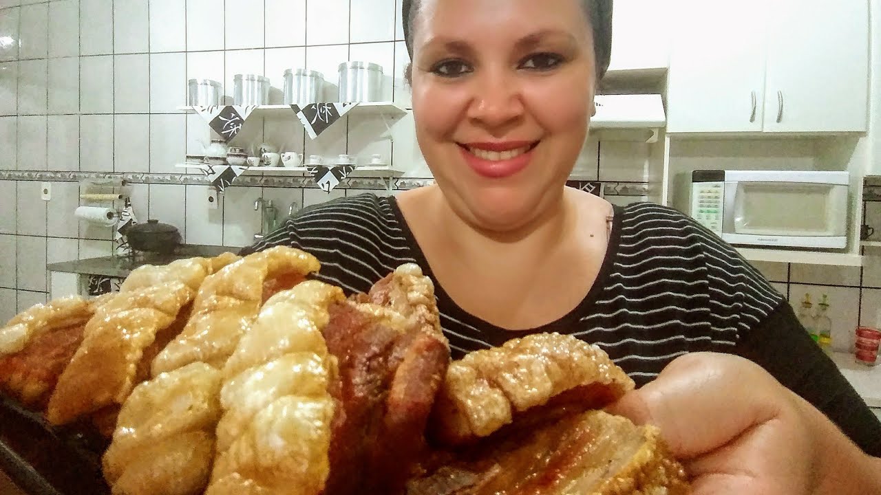 VC NUNCA COMEU UM TORRESMO A PURURUCA TÃO CROCANTE