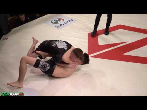 Ian Noel vs Daniel Cluney - Cage Legacy 11